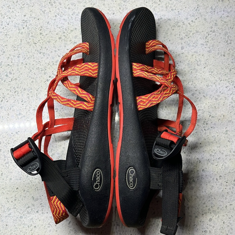 ☀️☀️ Chaco Sandals ☀️☀️ - Picture 5 of 7